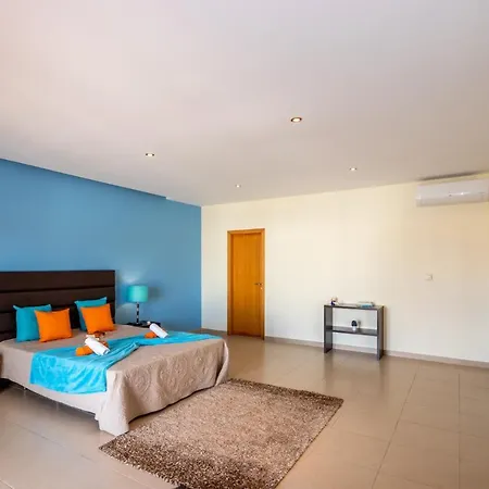 Paradise Villa *