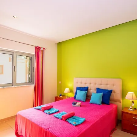 Villa Paradise *